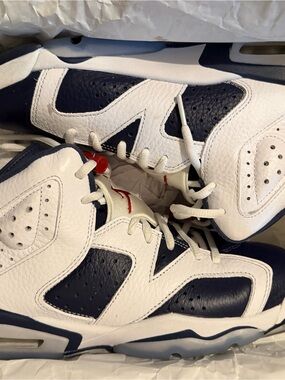 Jordan White Navy High-Top Basketball Shoes